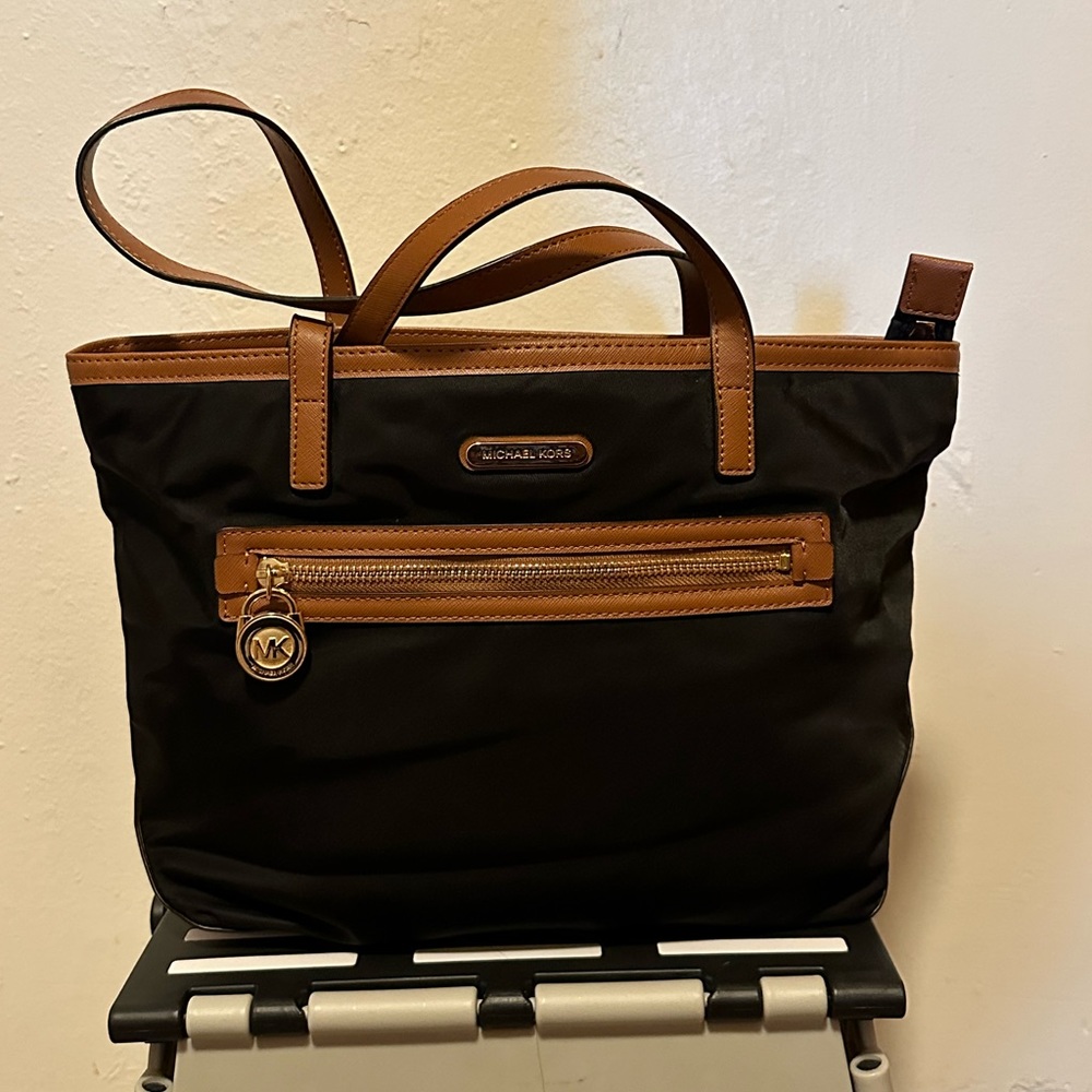 Michael Kors Shoulder Bag